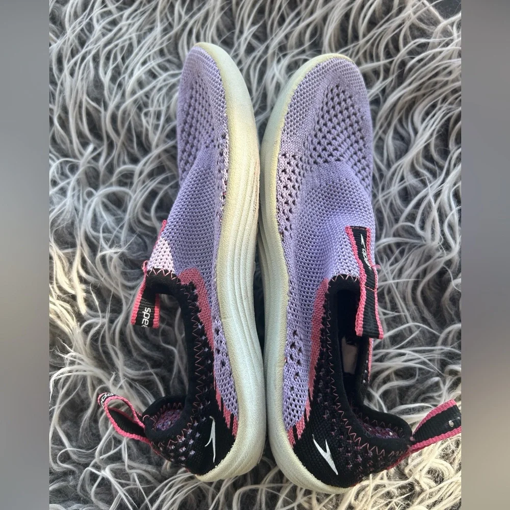 Speedo Surf Strider Water Swim Shoes Girls sz S 13 1 Gray/Purple pull on
